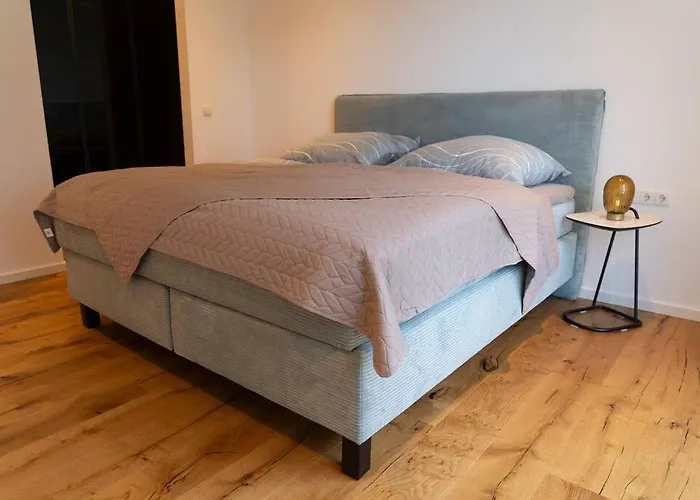 Luxurioese Penthousewohnung Mit Fernblick Und Vielen Wanderwegen