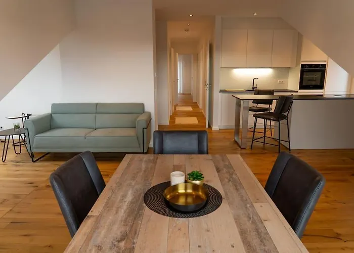 Luxurioese Penthousewohnung Mit Fernblick Und Vielen Wanderwegen