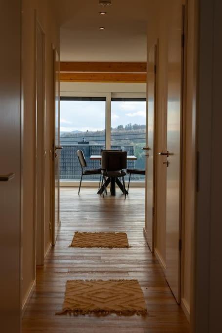 Apartment Luxurioese Penthousewohnung Mit Fernblick Und Vielen Wanderwegen *