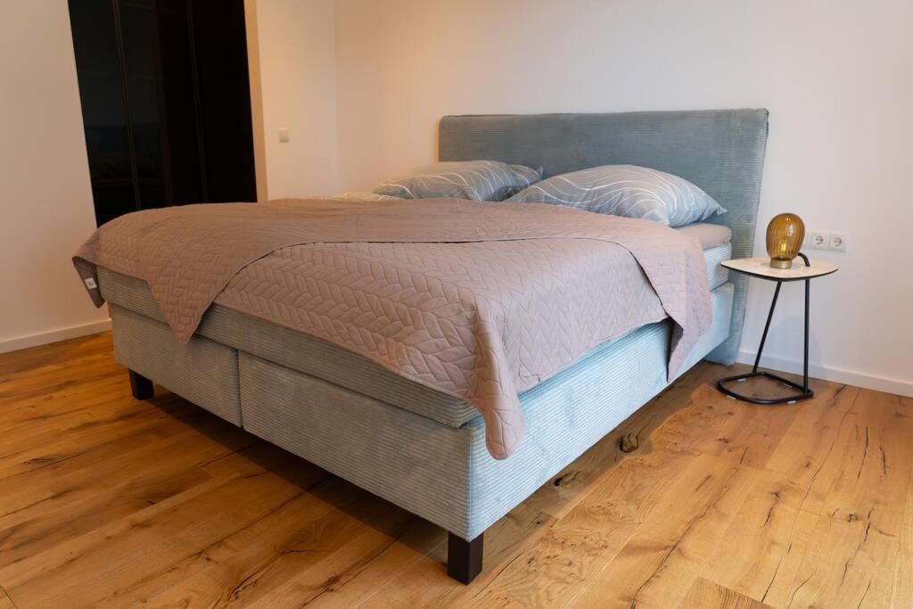Luxurioese Penthousewohnung Mit Fernblick Und Vielen Wanderwegen Melsbach