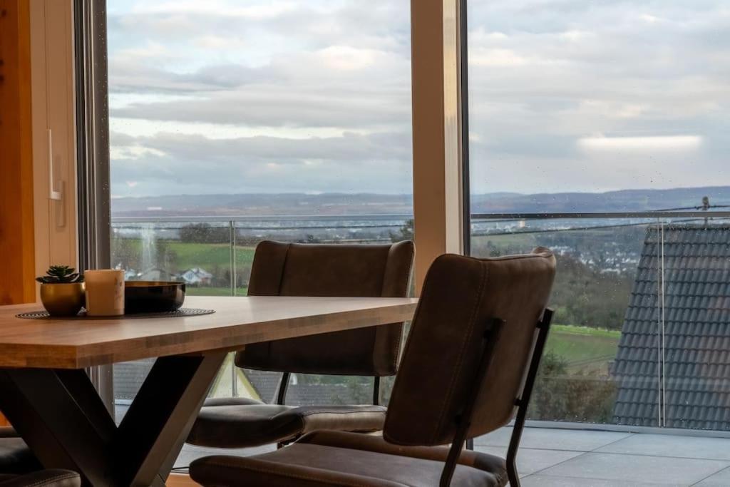 Luxurioese Penthousewohnung Mit Fernblick Und Vielen Wanderwegen *